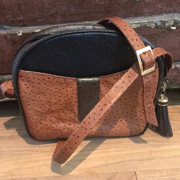 Sandra Roberts Handbags - Vintage Sandra Roberts Crossbody